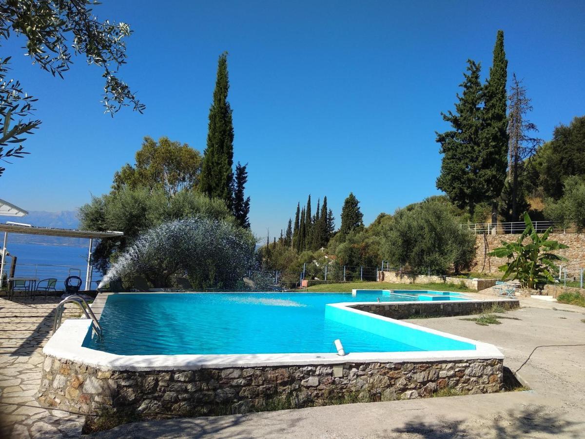 Hotel Theasis Paralia Sergoulas Dış mekan fotoğraf